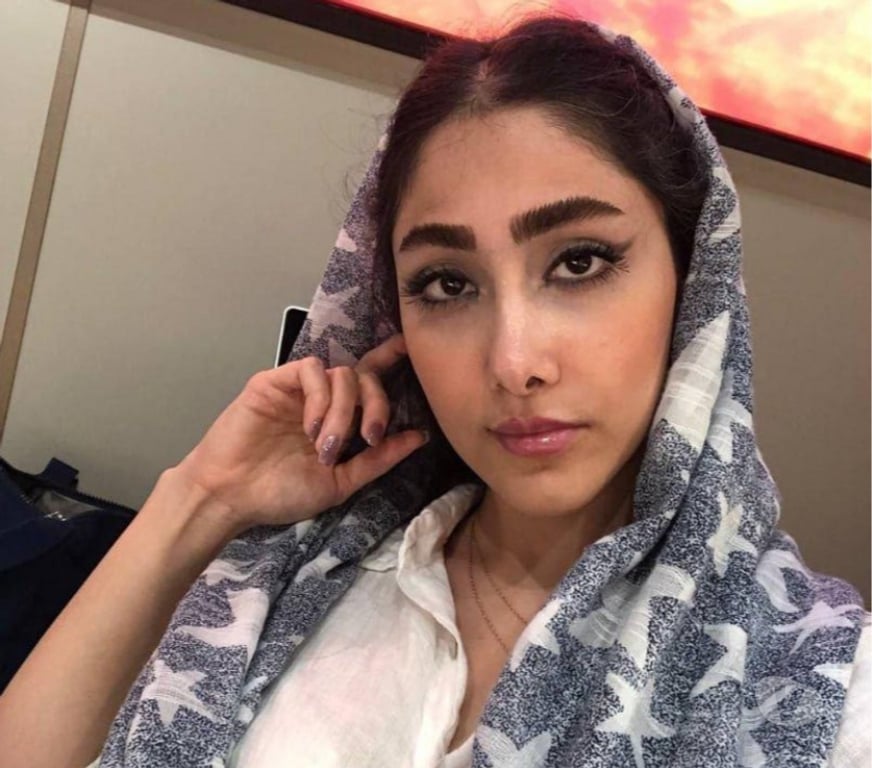 Escorts West London Hounslow - Photos for Beautiful Indian massager