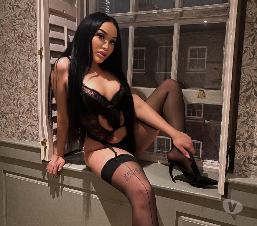 Trans Escorts North West London Harrow - Photos for Trans girl Selena OUTCALL