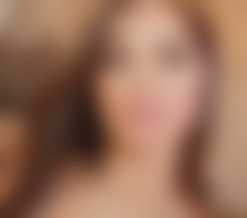 Exciting Ellie Ryder