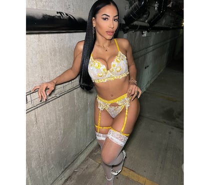 Escorts Manchester City Centre Manchester - Photos for AISHA MILANO BRUNETTE BRAZILIAN NEW IN THE CITY xxl🍑