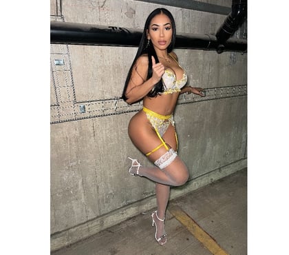 Escorts Manchester City Centre Manchester - Photos for AISHA MILANO THE BEST BRUNETTE OF ALL THE TIME 🇧🇷 🍑