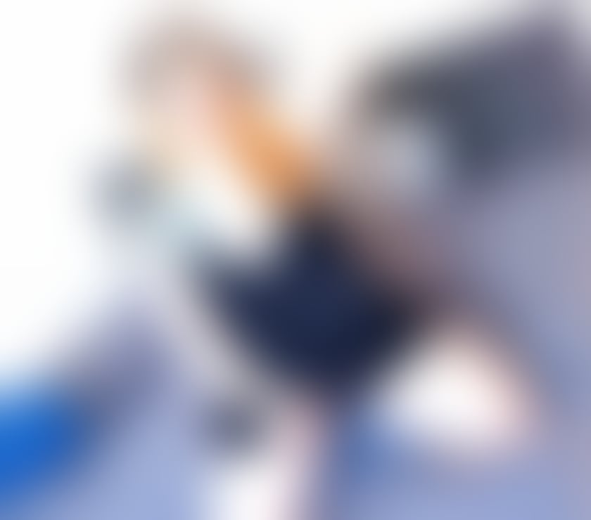 Escorts Belfast City Centre (South) Belfast - Photos for Hi, I'm Lili and I'm waiting for you to party.