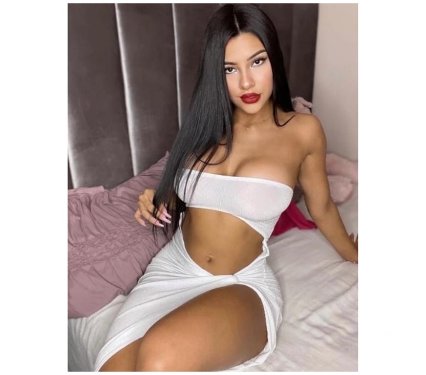 Escorts North Yorkshire Middlesbrough - Photos for Loretta🍑sweet girl🍭lovely&friendly🥰party girl 🍾