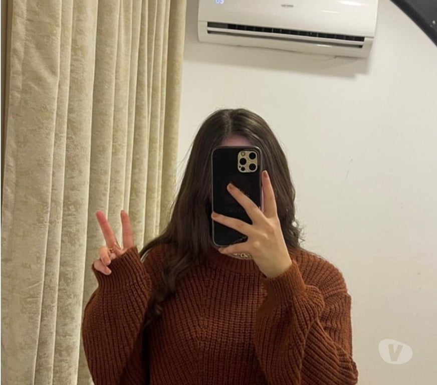 Escorts East London Redbridge - Photos for Hottie 😘 party girl 👅 like your girlfriend 😉