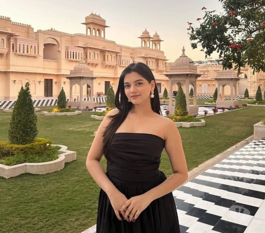 Escorts West Midlands Sandwell - Photos for Warm-Hearted Indian Companion – Polite, Caring.