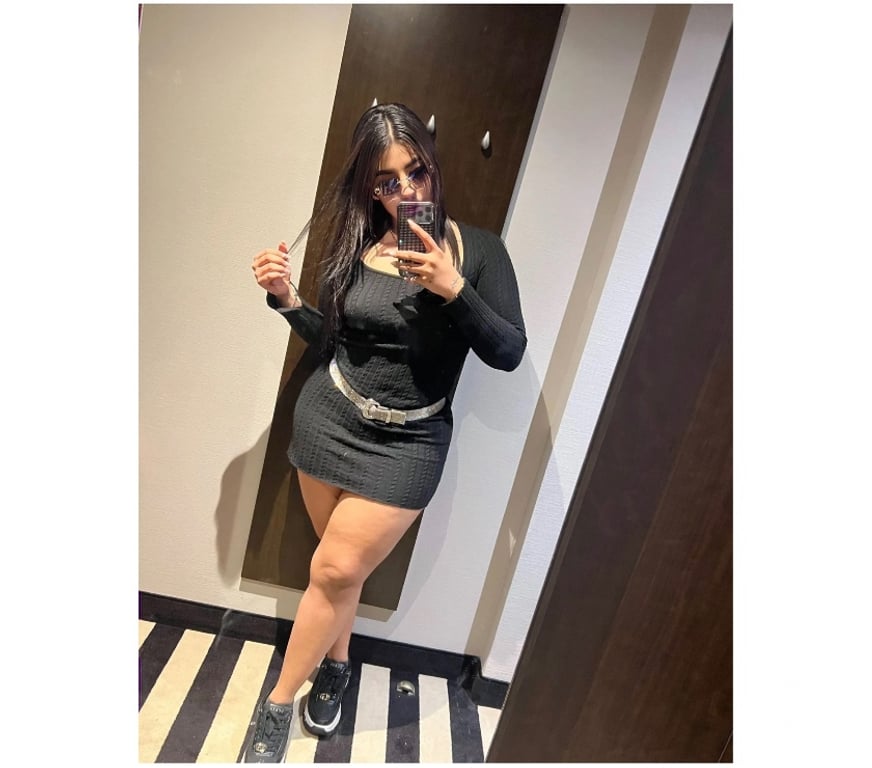 Escorts Renfrewshire Paisley - Renfrewshire - Photos for Luxury’s escort only for 1 week