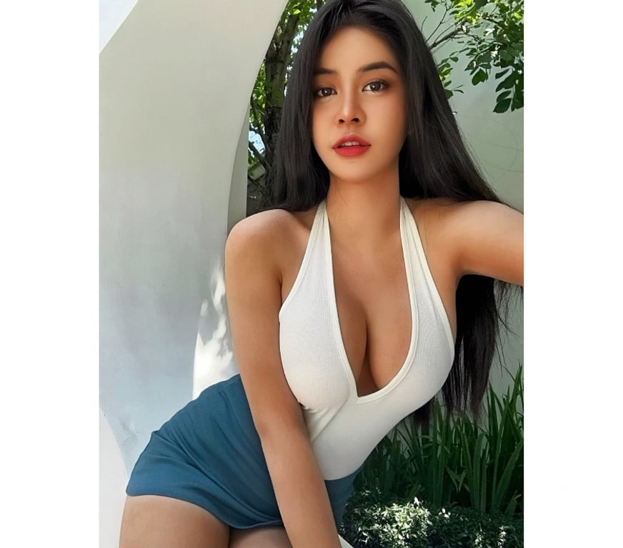 Escorts Buckinghamshire Milton Keynes - Photos for Thai girl sexy best choice best service