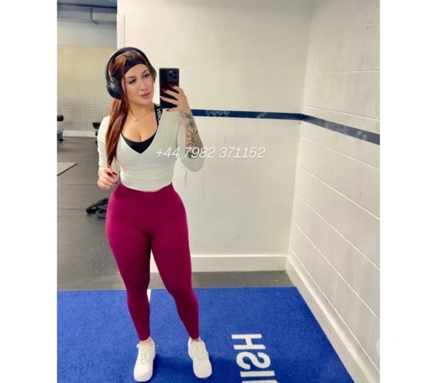 Escorts West Yorkshire Leeds - Photos for RED SXY🍓HIGH CLASS🍷PARTY GIRL🇧🇷BIG ASS🍑