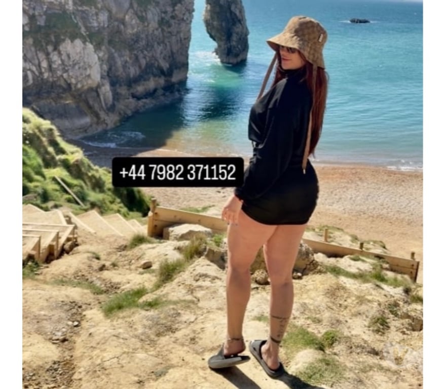 Escorts West Yorkshire Leeds - Photos for RED SXY🍓HIGH CLASS🍷PARTY GIRL🇧🇷BIG ASS🍑
