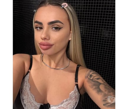 Escort Manchester City Centre Manchester - Photos for FYDAN PARTY GIRL-Incall&Outcall