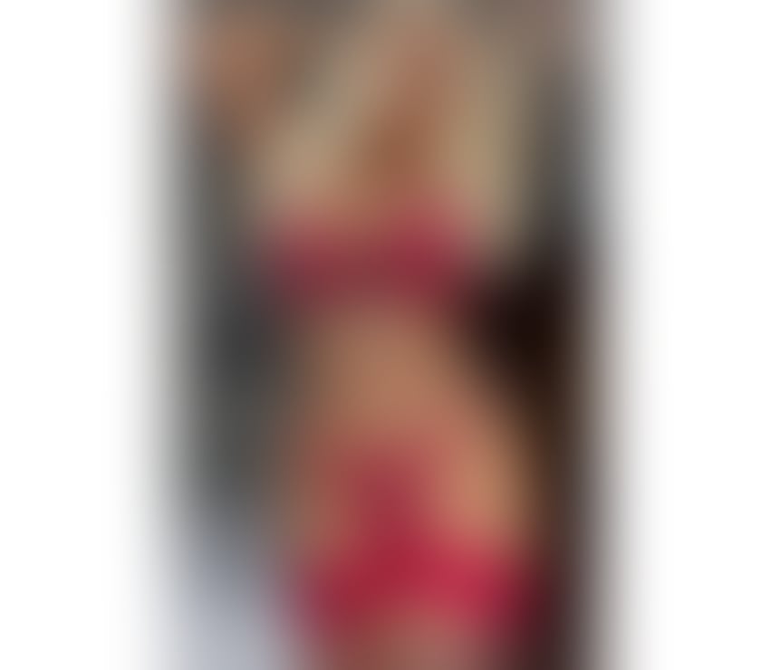 BRITISH 🇬🇧 BOMBSHELL PORSCHE