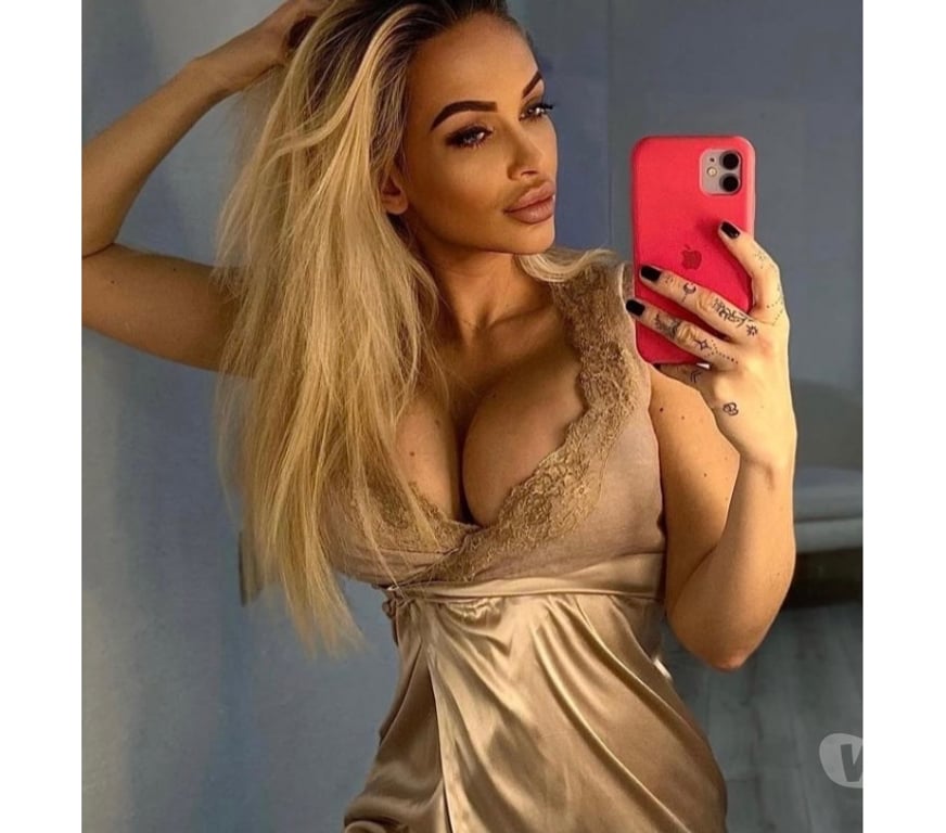 Escorts East London Canning Town Station - East London - Photos for Available only Party gentlemen 💙