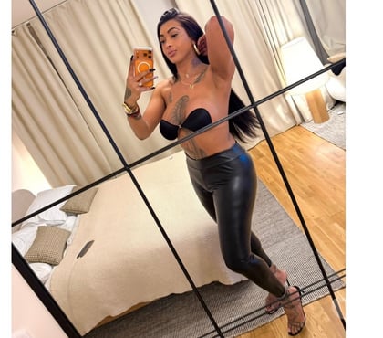  Escorts High Wycombe Buckinghamshire - Photos for Hello dears, I am a young and beautiful brunette with appeti