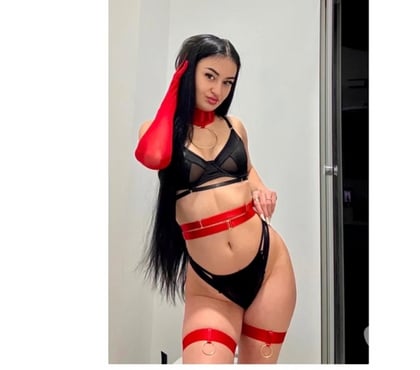  Escorts Lowfield Heath Crawley - Photos for Daisy new party girl domination 🥂💋