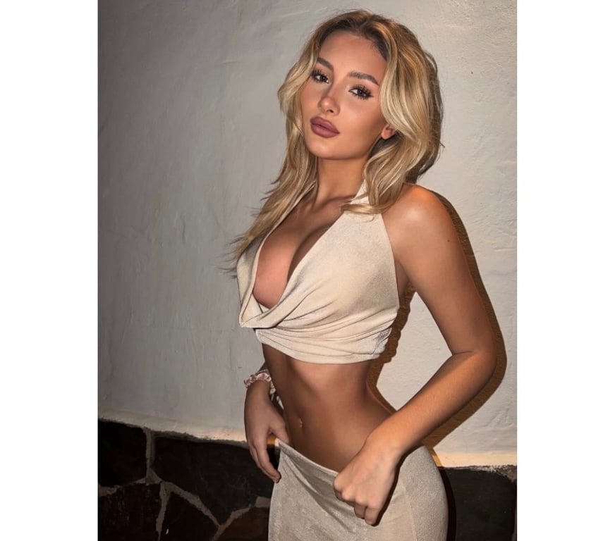 Escorts Leicestershire Leicester - Photos for Laura Brazilian new in town