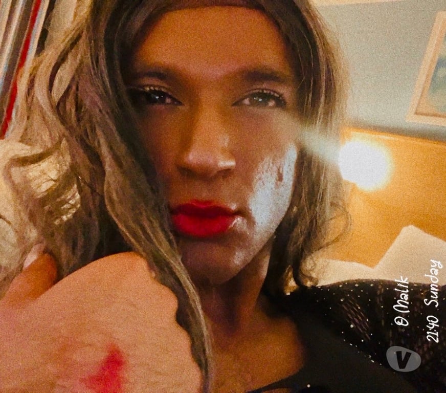  Gay massage West Berkshire Reading - West Berkshire - Photos for AALIYAH 28 GAY MALE FEM CROSSDRESSER LOOKING NOW