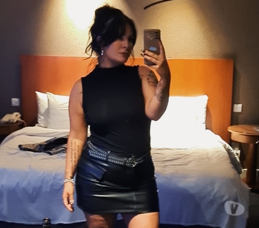 Adult Entertainment Greater Manchester Manchester - Photos for Lexi James curvy MILF