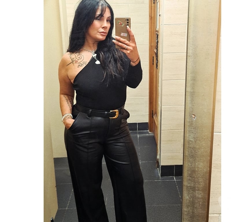 Adult Entertainment Greater Manchester Manchester - Photos for Lexi James curvy MILF