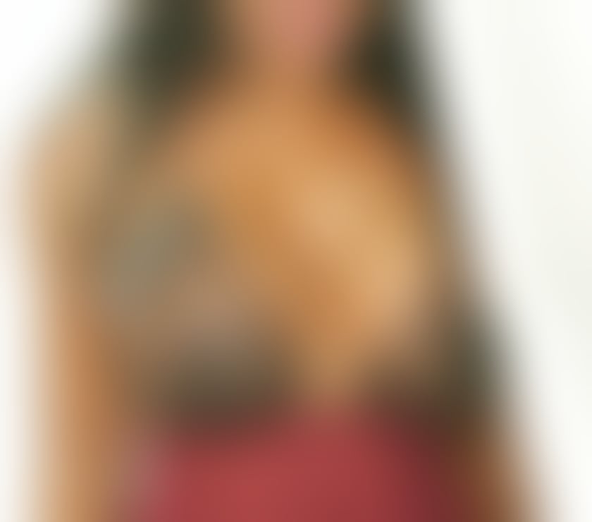 Escorts Essex Brentwood - Photos for new super busty all natural north American girl.xox