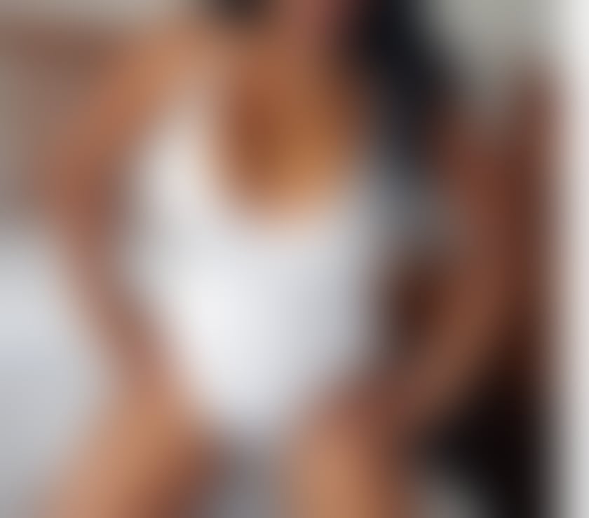 Escorts Essex Brentwood - Photos for new super busty all natural north American girl.xox