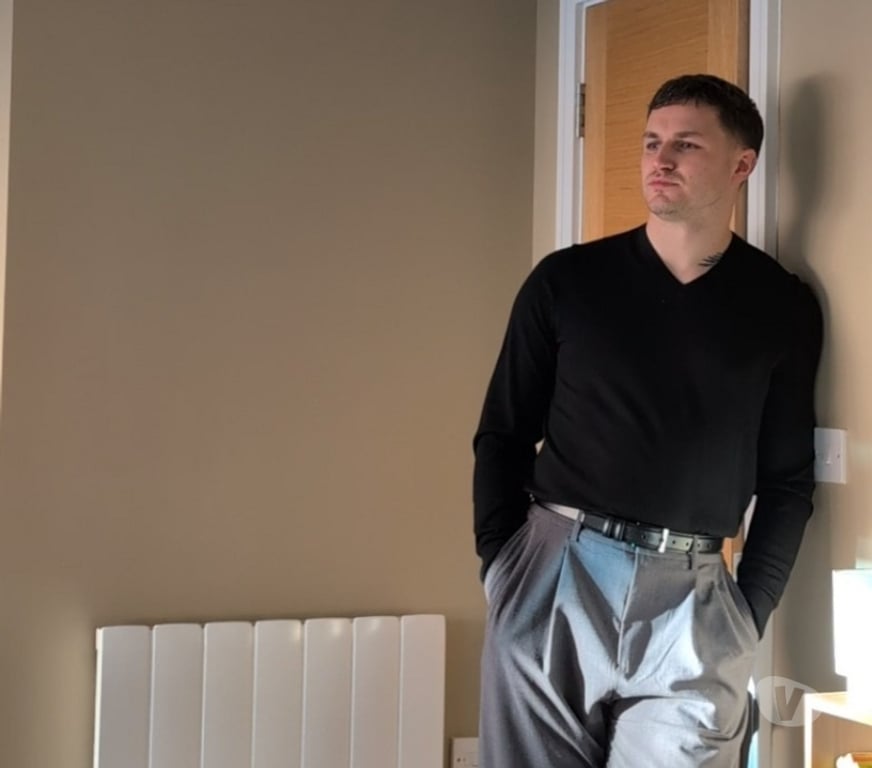 Escorts West Midlands Birmingham - Photos for Midlands Based Male Companion - Hens, Birthdays & Private