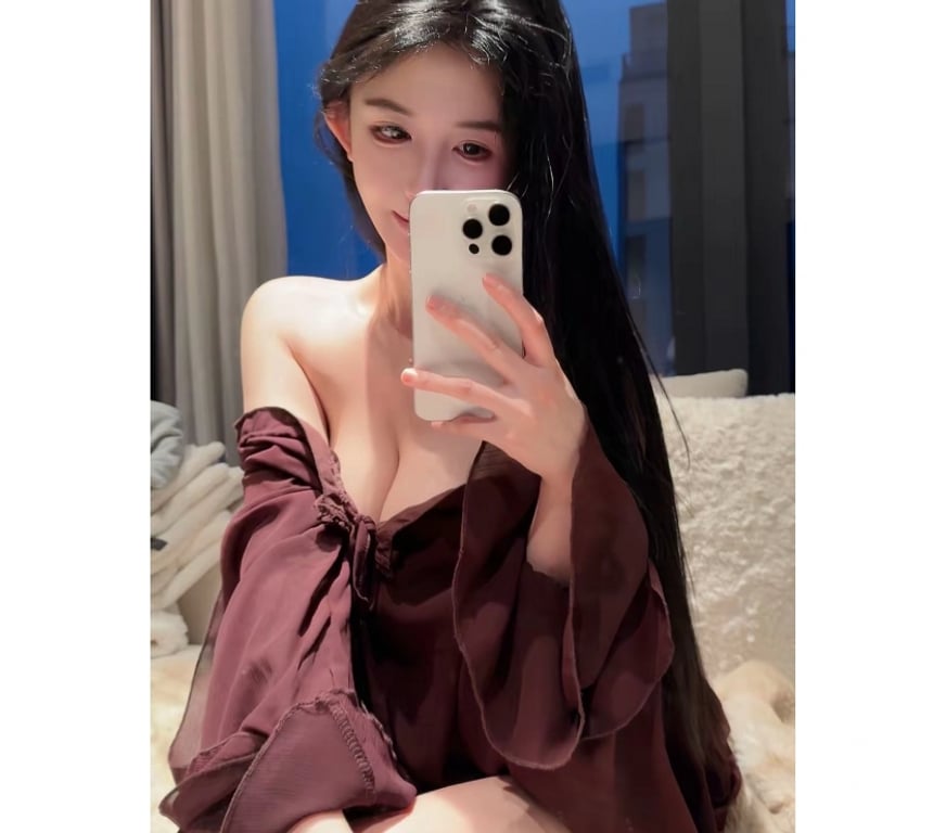 Escorts Devon Plymouth - Photos for 💫Silent Glow · Comfort & Care💫07950575796