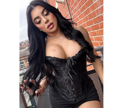 Transsexual Escorts Harrow Town Centre Harrow - Photos for 🍑SEXY TRANS XL ISABELA HORNEY🍆🍑🍾🥳