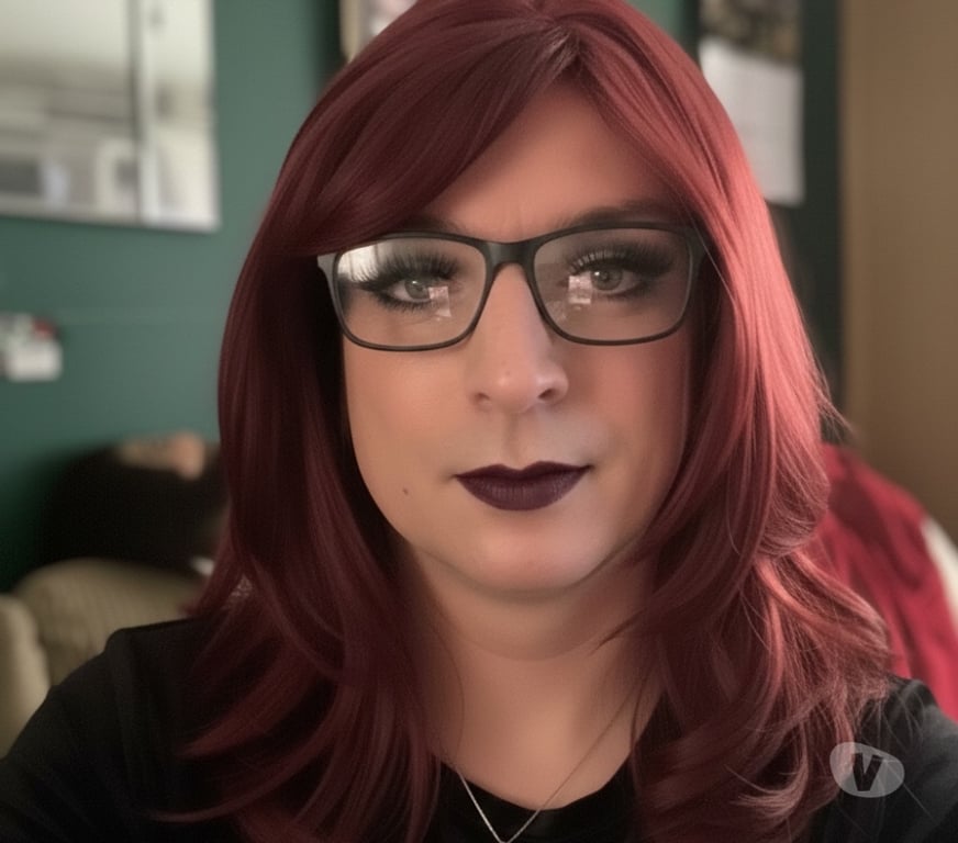 Gay Dating West Sussex Horsham - Photos for Crossdresser to be a mistress