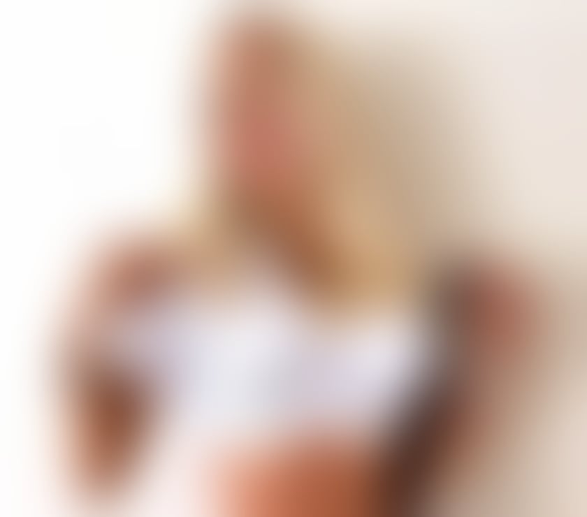 Escorts Hertfordshire Welwyn Hatfield - Photos for Gorgeous Michelle for gentleman pleasure and satisfaction!