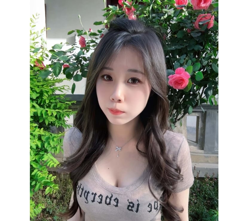  Escorts & Erotic Massage Chadderton Oldham - Photos for Asian Lady | Massage & Companion Escort