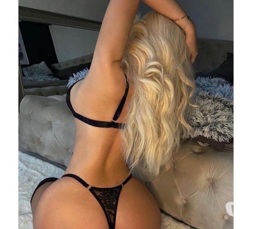 Escorts Devon Torbay - Photos for Hi guys I’m italian new in uk