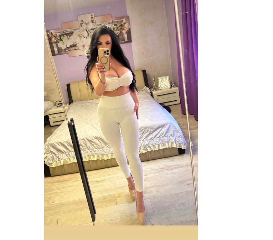 Escorts Gloucestershire Gloucester - Photos for 🍾❤️new in town no rush🍾🫶🏼❤️