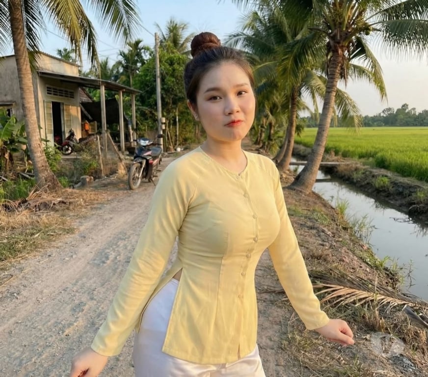 Escorts Greater Manchester Trafford - Photos for NEW Party girl Sexy and voluptuous girl in town