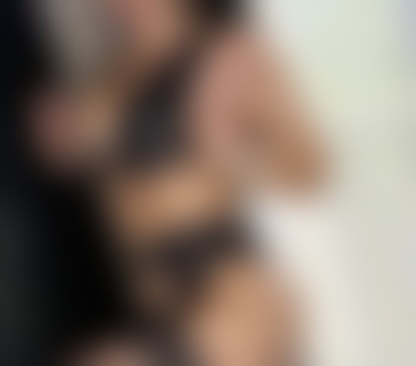 Escorts West Midlands Birmingham - Photos for Available party girl 24 7 💦