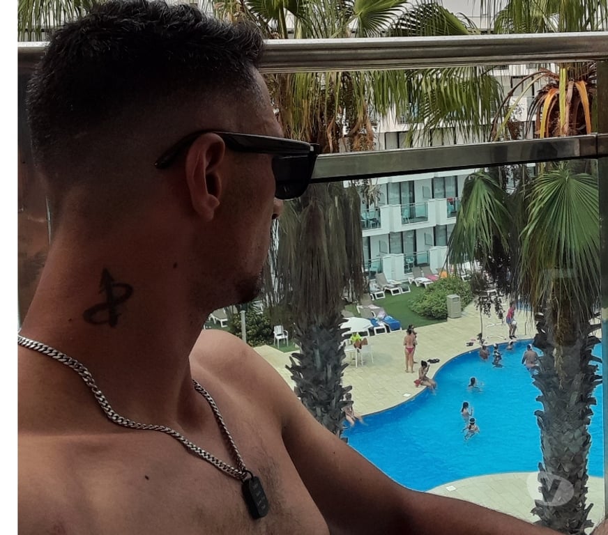 Escorts North London Ponders End - North London - Photos for Adult helps indeed