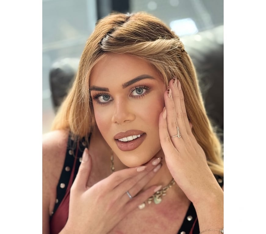 Trans Escorts Swansea - Wales Swansea City Centre - Swansea - Photos for Hello dear, I'm Vick, I'm Brazilian Mister!