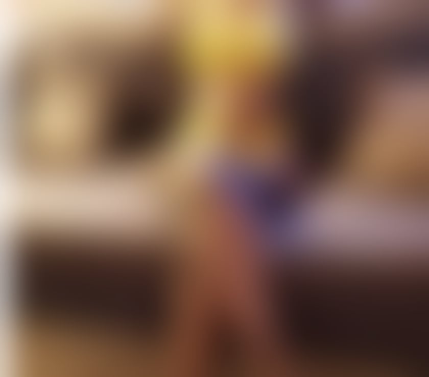 Escorts London Luton Airport Luton - Photos for Amazing party girl Luna