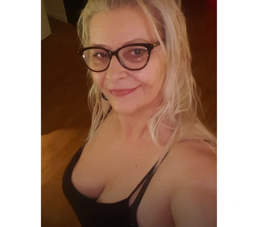 Escorts East London Gants Hill Station - East London - Photos for ❤️New milf Lara xx ❤️