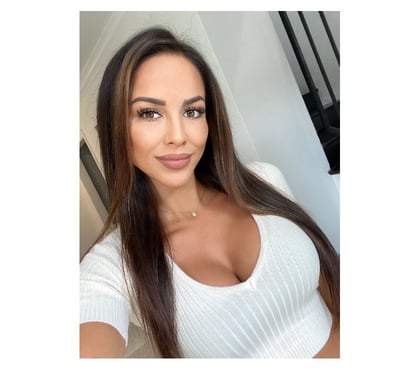 Photos for MARIANA PARTY GIRL 🩷 SEXY