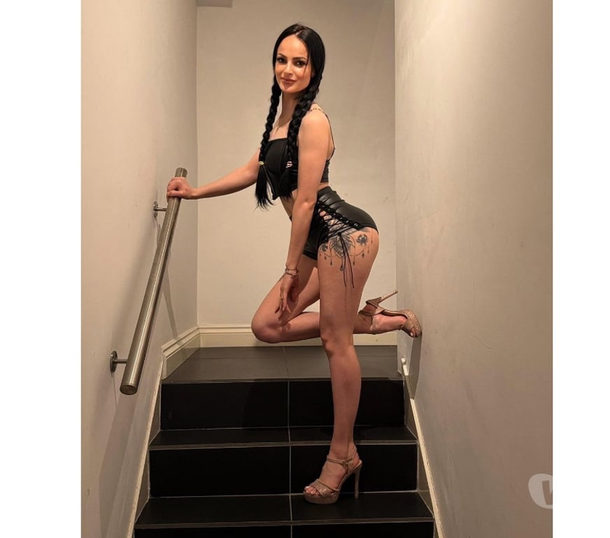 Escorts West London Bayswater - West London - Photos for Kim 😘Hot sexy brunette girl in town❤️ Special offer