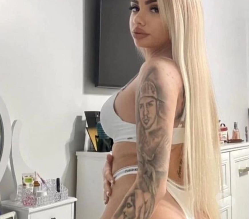 Escorts West Sussex Crawley - Photos for KIM🍭HOT PARTY-GIRL🥳OUTCALL