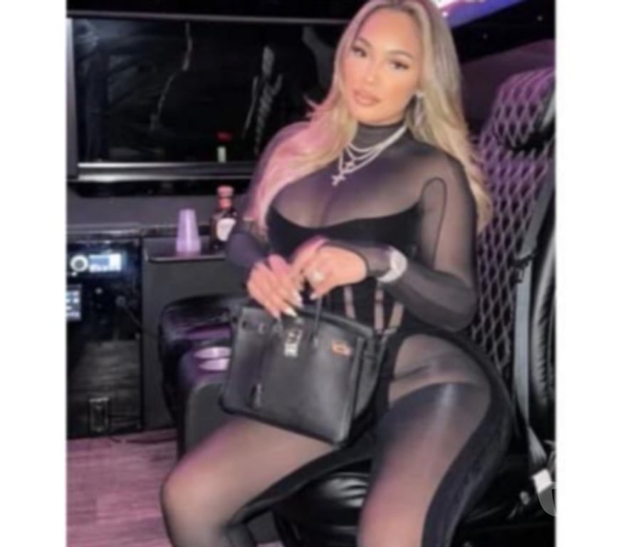 Escorts Worcestershire Worcester - Photos for 🍇YOUR FANTASY GIRLS DUO PARTY🎉