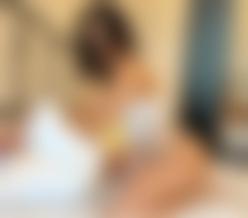 Escorts Belfast Belfast City Centre (South) - Belfast - Photos for Cloe Massage and More