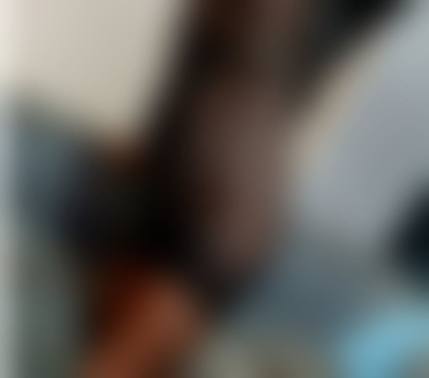 Escorts North Yorkshire Middlesbrough - Photos for TINY SIZE 8 * BLACK HAIR * PEACHEY ARSE