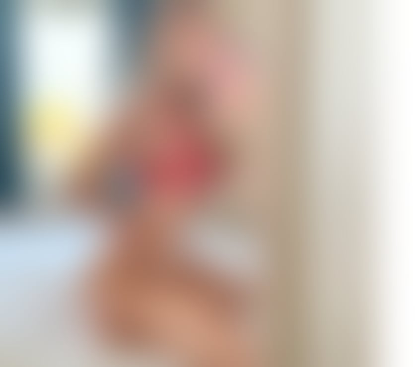 Escorts Aberdeen Aberdeen City Centre - Aberdeen - Photos for Laura young 🌸Blonde👅everything pink 🔥