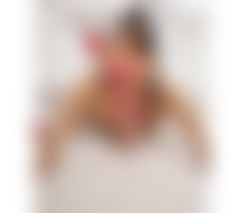 Trans Escorts Covent Garden Station - London - Photos for Thai Trans Isabelle model 2 more weeks in uk