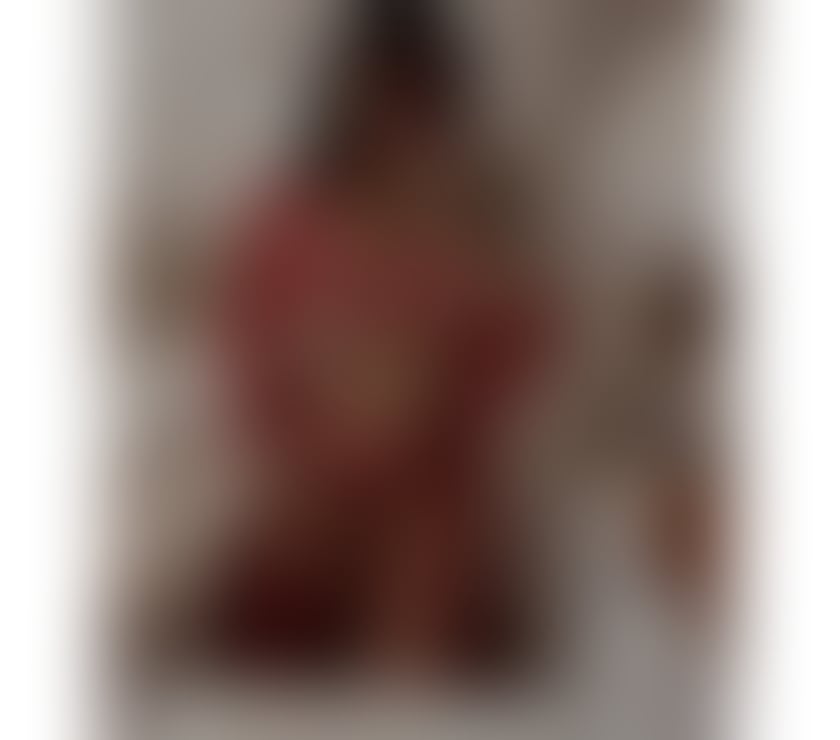 Owo-Kissing Party girl ❤️❤️