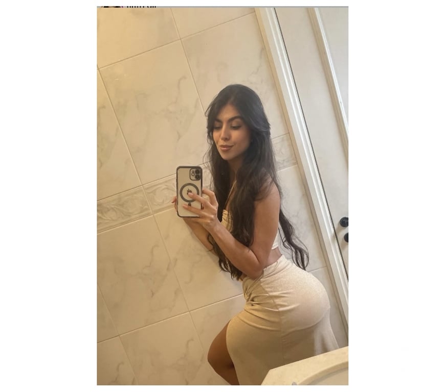 Escorts East London Canary Wharf - DLR Station - East London - Photos for 🔥Sensual and Fiery With Black-hair Fernanda💃