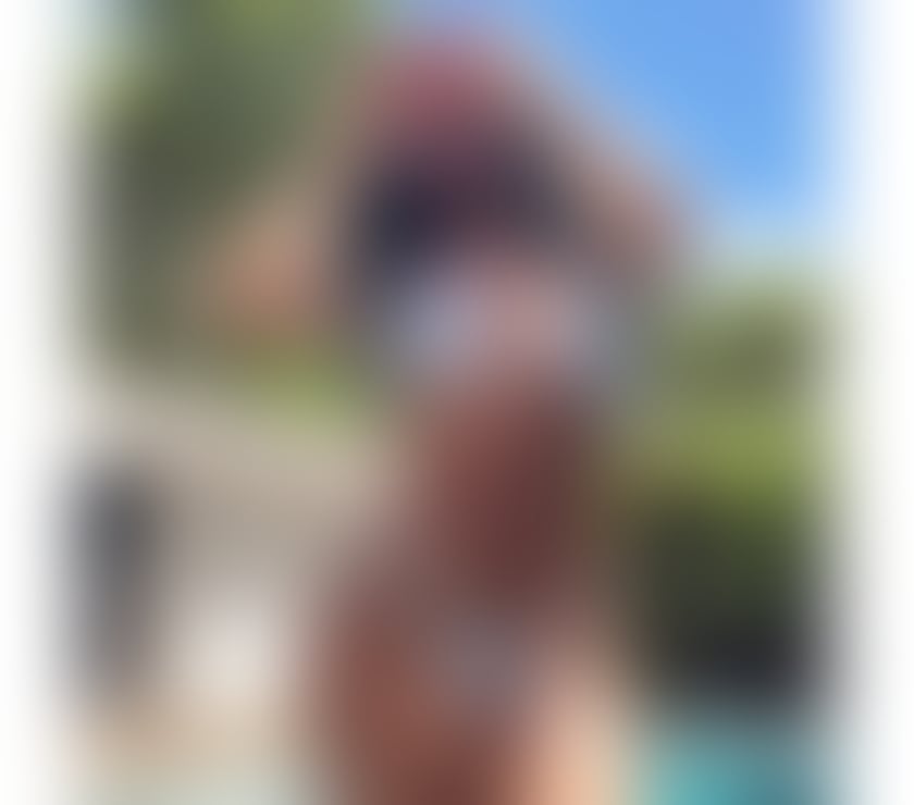 English Escorts & Erotic Massage Birmingham Birmingham - Photos for Suellen GFE brazilian girl Party