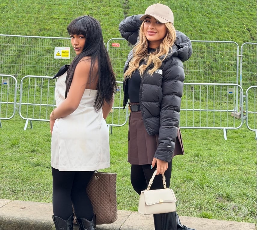 Escorts Greater Manchester Manchester - Photos for Couple Lady boy (TS) and Woman ( FM)